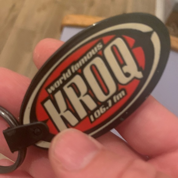KROQ Vintage Keychain - Picture 3 of 6